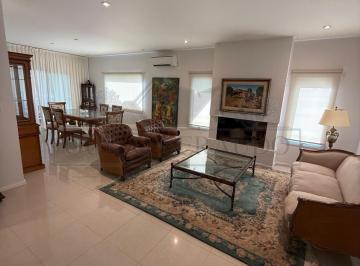 Casa · 168m² · 4 Ambientes · 1 Cochera · Casa en Las Praderas de Lujan