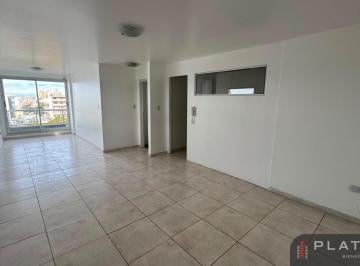 Departamento · 70m² · 4 Ambientes · Departamento en Venta de 3 Dorm. - Alto Alberdi