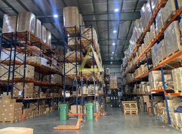 Bodega-Galpón · 1532m² · Galpón en Alquiler en Parque Industrial Tigre