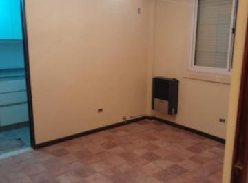 Departamento · 62m² · 4 Ambientes · Alquiler Departamento 4 Ambientes - Excelente Ubicacion