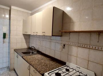 Departamento de 2 ambientes, Parque Chacabuco · Alquiler Departamento 2 Ambientes Parque Chacabuco