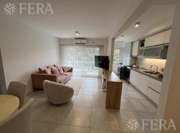 Departamento · 63m² · 3 Ambientes · Venta Departamento 3 Ambientes con Balcón y Cochera Opcional en Bernal