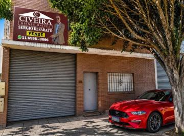 Depósito de 4 ambientes, Lanús · Galpon en Venta Excelente Estado