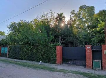 Casa de 5 ambientes, Moreno · Casa 5 Ambientes, Amplio Jardín en Dos Lotes, Pileta, en La Reja.