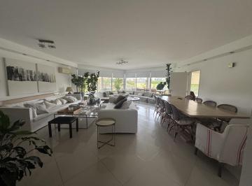 Casa · 261m² · 5 Ambientes · 2 Cocheras · Casa de 5 Ambientes Al Agua en Venta en Cabos del Lago - Nordelta