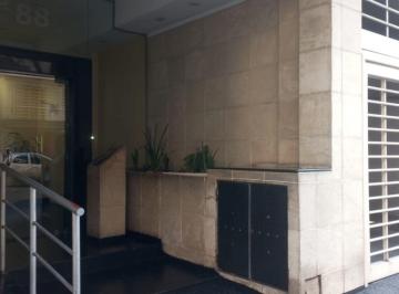 Departamento · 26m² · 1 Ambiente · 1 Cochera · Venta Monoambiente Cochera Techada Flores Norte