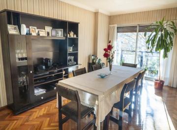 Departamento · 110m² · 4 Ambientes · 1 Cochera · Departamento en Venta, 4 Ambientes en Recoleta, con Cochera