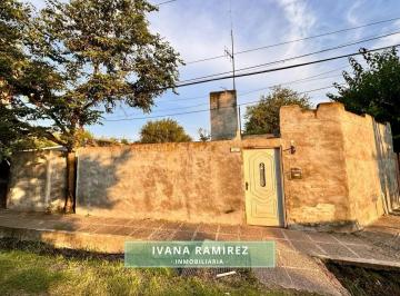Casa · 1013m² · 4 Ambientes · Casa a Refaccionar con Loft en Barrio Champagnat - Luján.