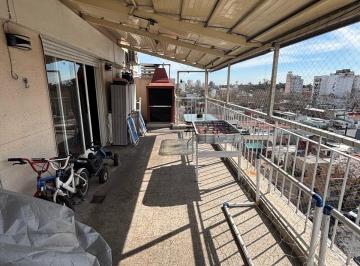 Departamento · 50m² · 3 Ambientes · Departamento 3 Amb Balcón Terraza Al Frente
