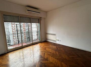 Departamento de 4 ambientes, Recoleta · Excelente Ubicacion, Luminoso, 3 Dorm., con Lavadero, Seguridad