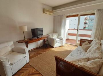 Departamento de 3 ambientes, Recoleta · Impecable Depto 3 Amb C/ Balcón Corrido, Vista Abierta, Piso 8, Baño + Toilette | Recoleta