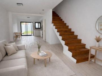 Casa · 162m² · 3 Ambientes · 1 Cochera · Venta Duplex a Estrenar 3amb V. Adelina