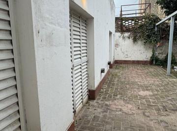 Departamento de 3 ambientes, Córdoba · Departamento en Alquiler. Amplio. 2 Dorm.. Interno en Corazón de B° Gral. Pueyrredón - Córdoba