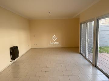 Casa · 150m² · 5 Ambientes · 2 Cocheras · Casa en Los Boulevares