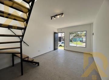 Departamento · 66m² · 3 Ambientes · 1 Cochera · Departamento Duplex en Alquiler en Don Torcuato 3 Ambientes con Patio Cochera