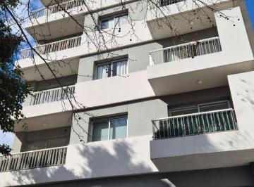 Departamento de 2 ambientes, Lomas de Zamora · Exc. Dpto con Cochera