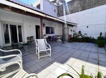 PH de 4 ambientes, La Paternal · Venta - Ph 4 Ambientes C/ Galería y Terraza - 1er Piso X Escalera - 264 m² Totales - La Paternal