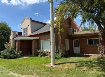 Casa · 174m² · 4 Ambientes · Venta Casa 4 Amb Club de Campo Weekend Escobar