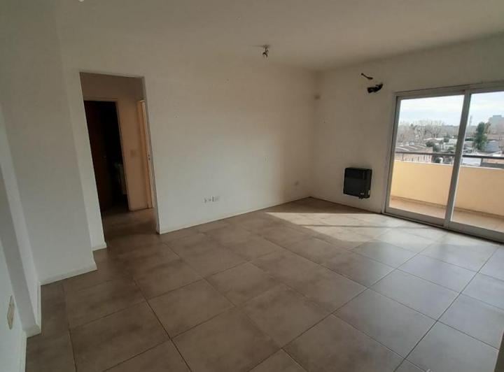 Departamento · 50m² · 2 Ambientes · 1 Cochera