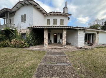 separar 0.JPEG · Casa en Venta 6 Dorm. + Segunda Vivienda Independiente - Av Argentina 700, Villa Allende Golf