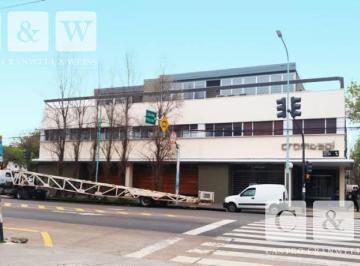 Bodega-Galpón · 7600m² · Alquiler de Deposito con Oficinas