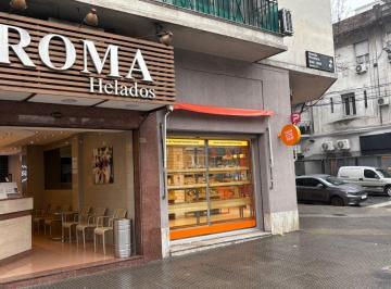 Local comercial de 1 ambiente, Floresta · Venta. Local. Floresta. 48 m². Impecable.