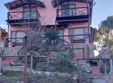 Casa · 110m² · 4 Ambientes · Venta Complejo con 2 Cabañas en Río Grande S. L.