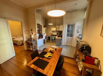 Departamento · 141m² · 6 Ambientes · Venta Depto 6 Amb Balvanera - Frente - Luminoso