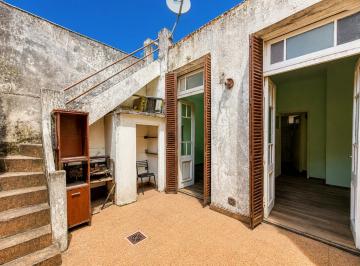 PH · 52m² · 3 Ambientes · Venta PH 3 Ambientes a Reciclar Patio y Terraza Parque Cha