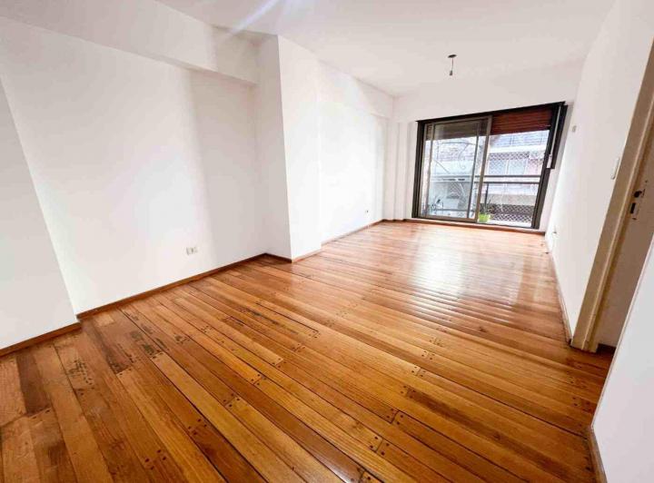 Departamento · 49m² · 3 Ambientes · 1 Cochera