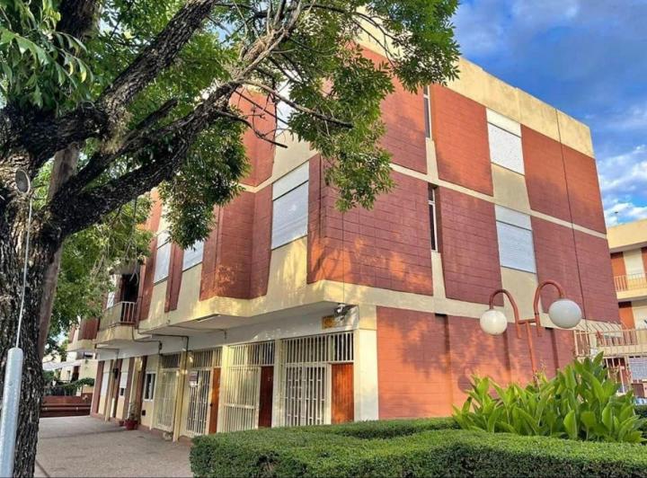 Departamento · 68m² · 5 Ambientes · 1 Cochera