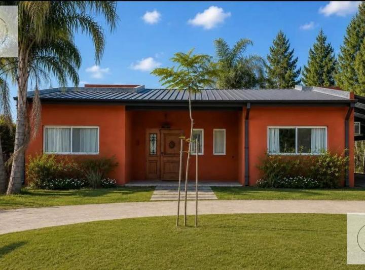Casa · 160m² · 4 Ambientes