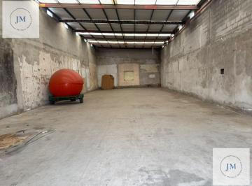 Bodega-Galpón · 500m² · 2 Ambientes · 3 Cocheras · Galpón en Moreno