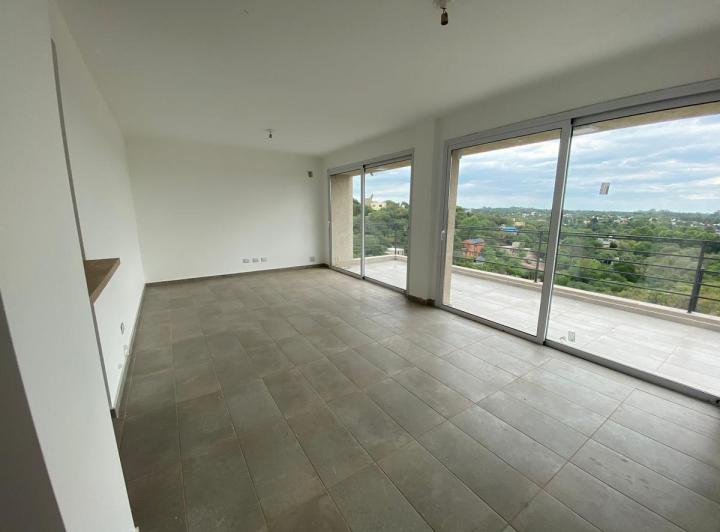 Casa · 140m² · 4 Ambientes · 1 Cochera