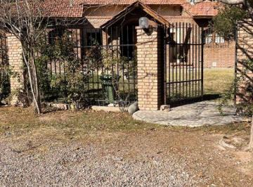 Casa de 6 ambientes, Perdriel · Venta Casa, Bº Nehuen - Perdriel - Luján de Cuyo. - Apta Crédito