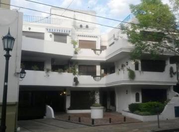 Departamento · 40m² · 2 Ambientes · 1 Cochera · Muy Lindo Departamento en Alquiler en San Isidro - 2 Ambientes - 1º por Escalera
