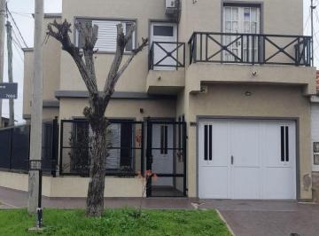 Casa de 1 ambiente, Ciudad de Santa Fe · Casa en Venta – Amplios Ambientes y Excelente Distribución