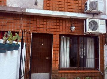 Departamento · 44m² · 3 Ambientes · 1 Cochera · Duplex Interno con 2 Dorm., Patio y Parrilla.