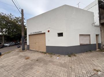 Local comercial · 117m² · 2 Ambientes · Local en Esquina en Venta - Barrio Cinco Esquinas