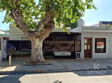 Casa · 113m² · 5 Ambientes · 1 Cochera · Venta Casa 4 Amb - Pilar - Pilar Centro