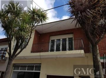 PH · 55m² · 1 Ambiente · 1 Cochera · Venta - PH de 1 Ambiente en Barrio Chauvin
