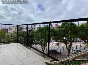 Departamento · 3 Ambientes · Venta de Departamento en Zona Lopez de Gomara