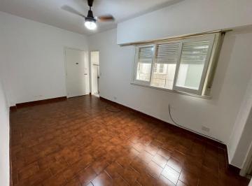 PH · 45m² · 2 Ambientes · PH 2 Amb en Planta Baja con Patio