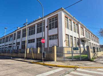 Edificio · 9000m² · Edificio Comercial en Mataderos