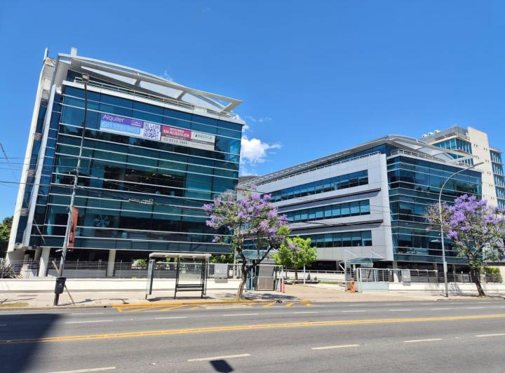 Oficina comercial · 595m² · 10 Cocheras