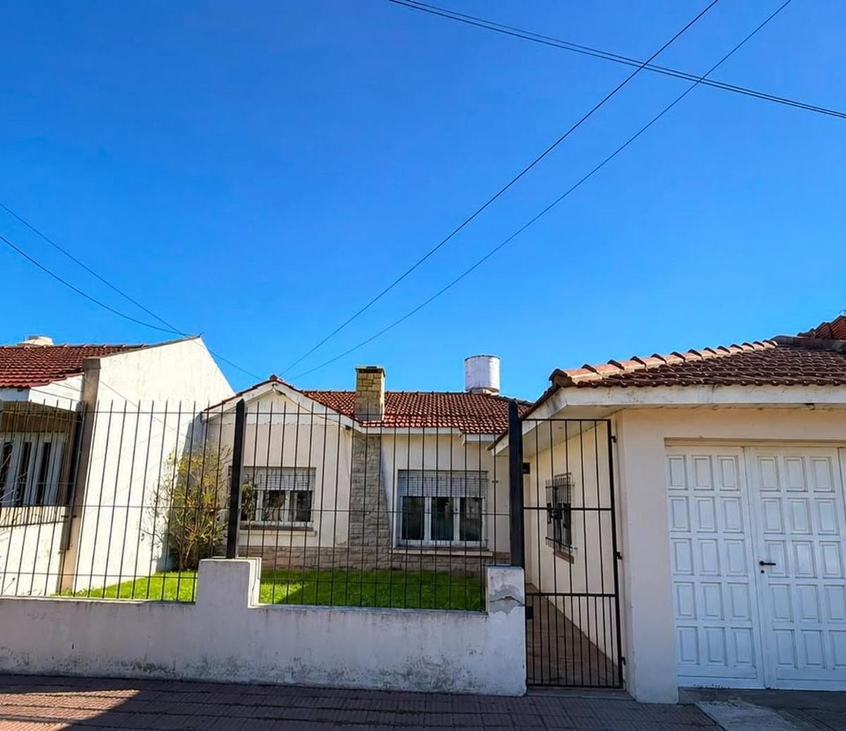 Excelente oportunidad de casa ubicada en el barrio El Martillo