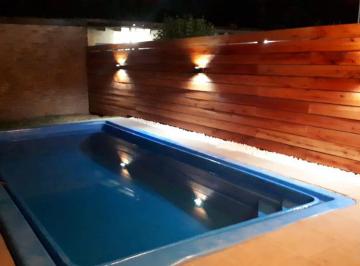 Casa · 120m² · 3 Ambientes · 1 Cochera · Casa en Venta - 2 Dorm. 2 Baños 3 Cocheras - 300 m² - Virrey del Pino, La Matanza
