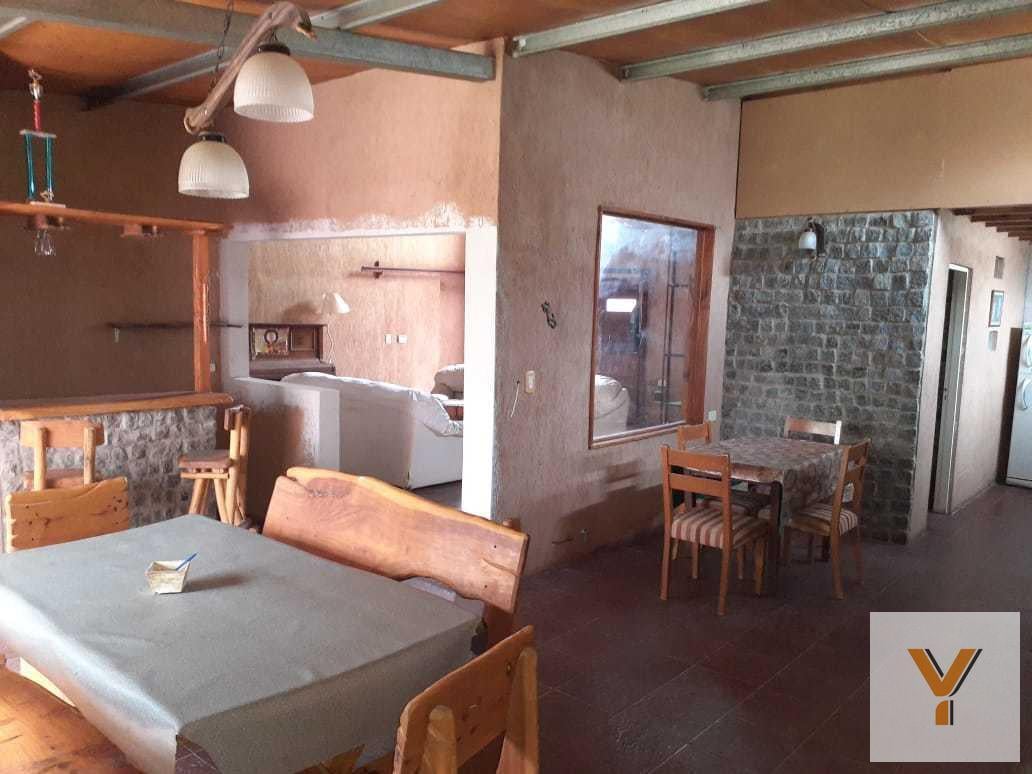 Casa de siete dormitorios en venta sobre calle Santa María De Oro