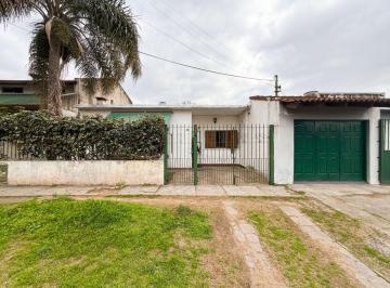 Casa · 58m² · 3 Ambientes · Casa en Venta 2 Dorm Gran Jardin Bella Vista