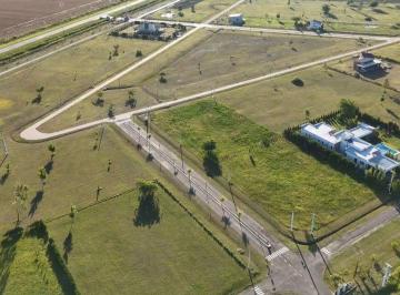 Terreno · 900m² · Loteo Estrella de Italia II